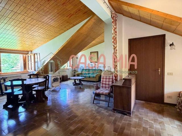 Appartamento in vendita di 70 m² in Viale Circonvallazione, 90