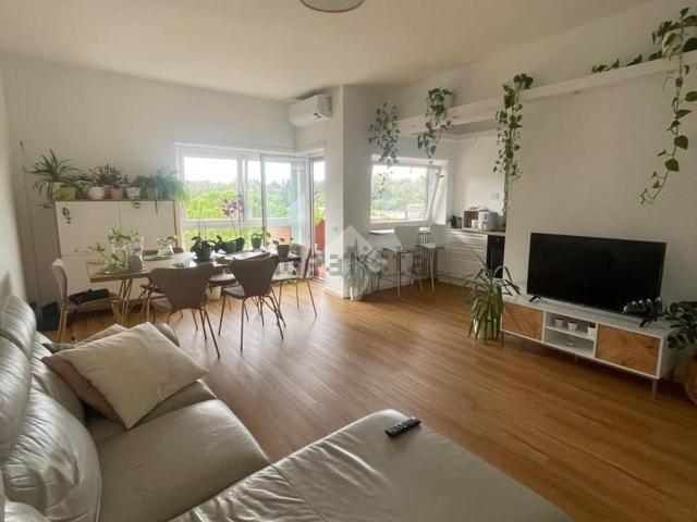 Appartamento in vendita di 70 m² in Viale del Tintoretto, 88