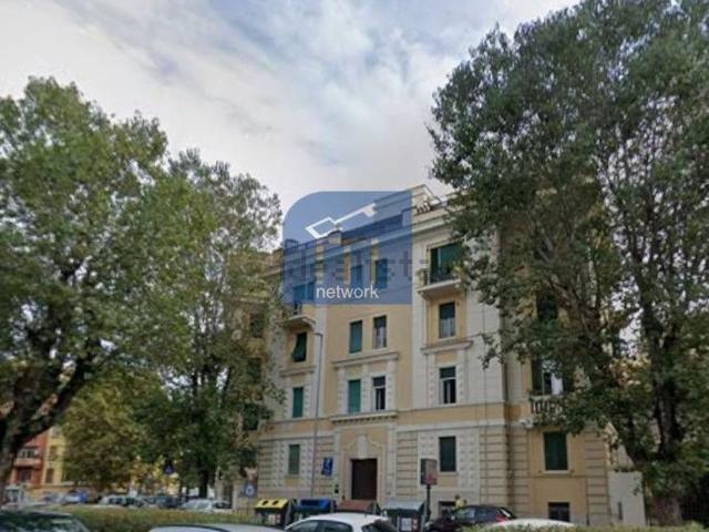 Appartamento in vendita di 70 m² in Viale della Marina