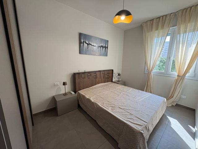 Appartamento in vendita di 70 m² in Viale Giacomo Leopardi, 13