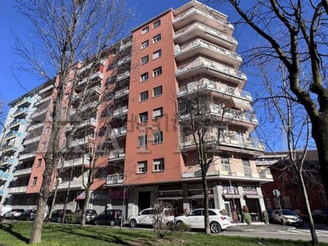 Appartamento in vendita di 70 m² in Viale Giacomo Matteotti, 200