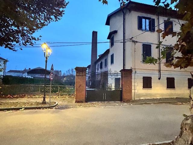 Appartamento in vendita di 70 m² in Viale Platani, 2