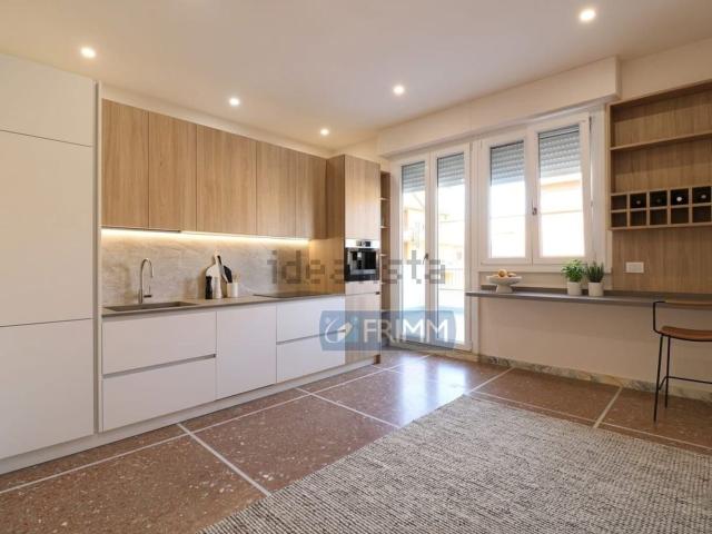 Appartamento in vendita di 71 m² in Via Torino, 8