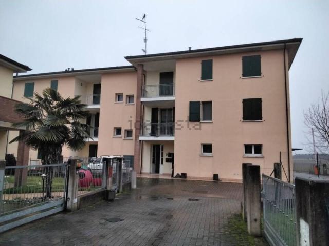 Appartamento in vendita di 71 m² in Via Guastalla, 203