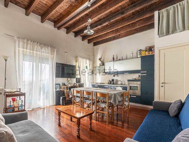Appartamento in vendita di 71 m² in Via Archimede, 54