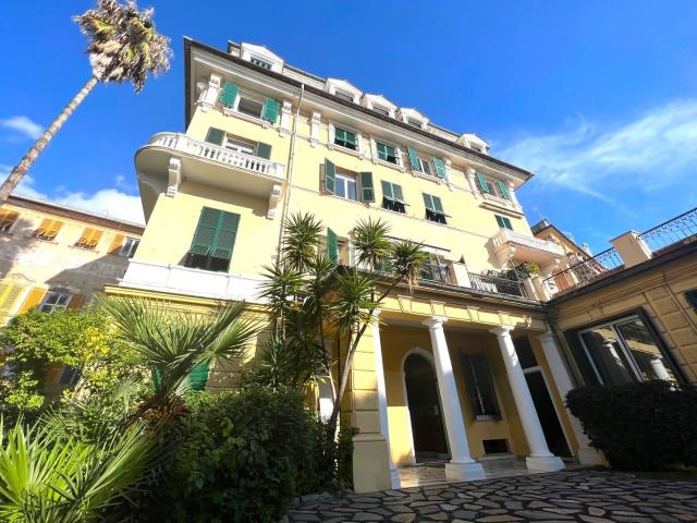 Appartamento in vendita di 71 m² in Via Aurelia, 21
