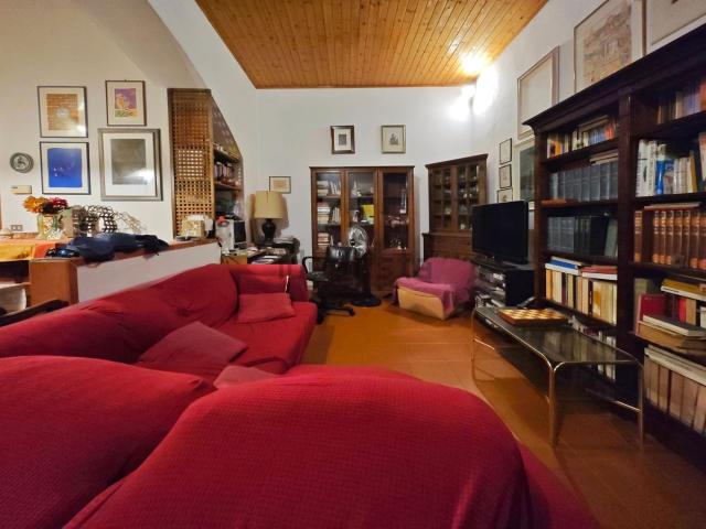 Appartamento in vendita di 71 m² in Via Cigala