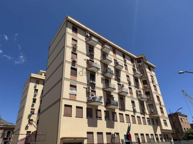 Appartamento in vendita di 71 m² in Via dei Cantieri, 118