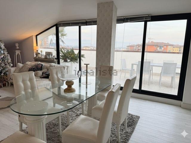 Appartamento in vendita di 71 m² in Via dei Fidenzi, 8