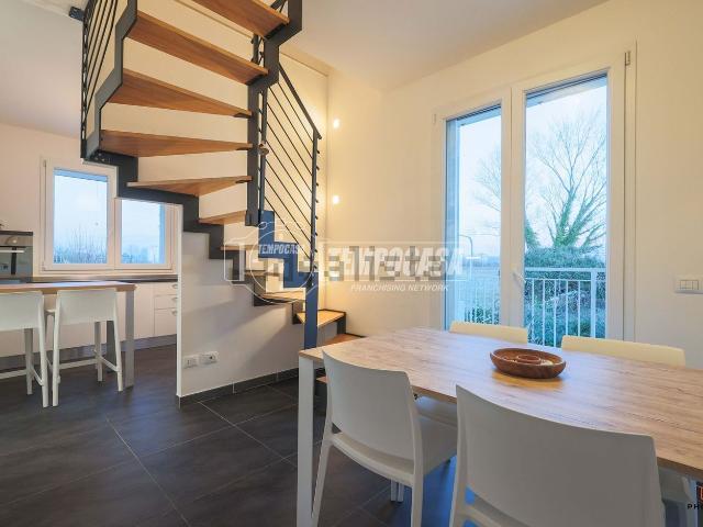 Appartamento in vendita di 71 m² in Via Fratelli Bandiera