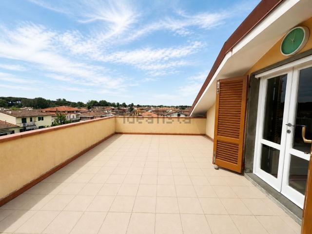 Appartamento in vendita di 71 m² in Via Giacomo Matteotti, 42