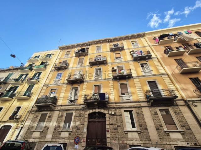 Appartamento in vendita di 71 m² in Via Giovanni Bovio, 84