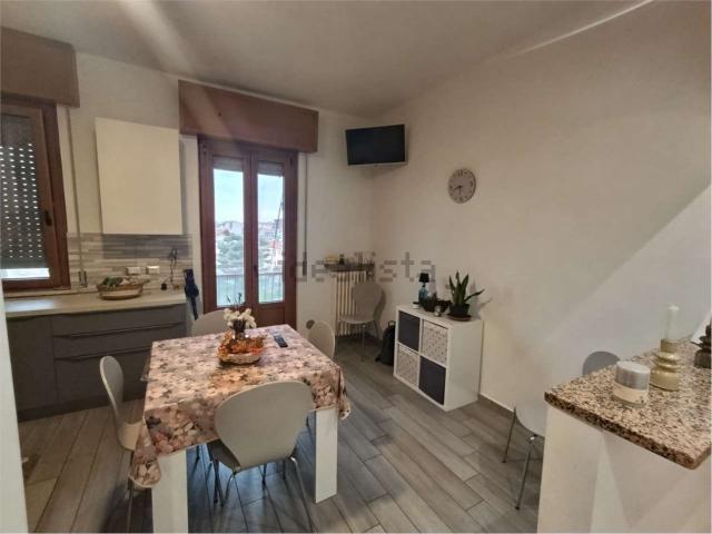 Appartamento in vendita di 71 m² in Via Giuseppe Perrucchetti, 2