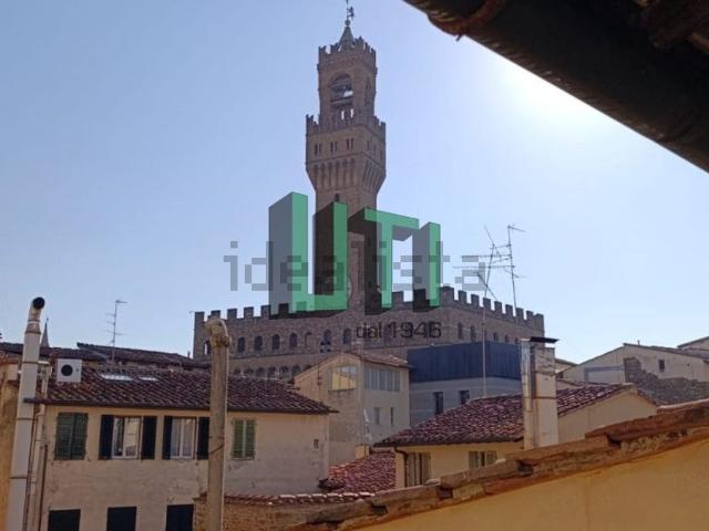 Appartamento in vendita di 71 m² in Via Lambertesca