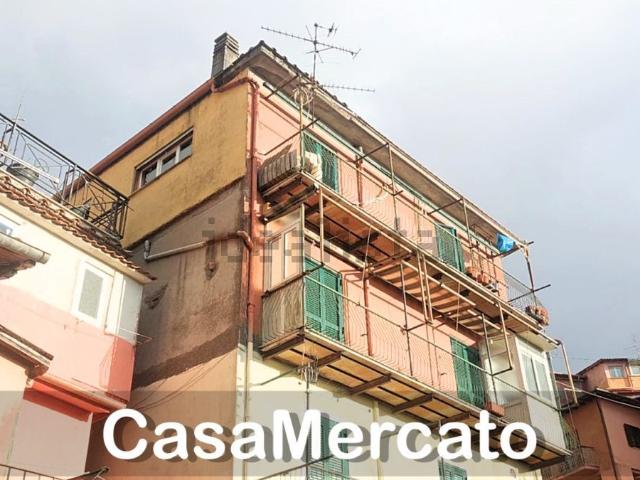 Appartamento in vendita di 71 m² in Via Montecavo