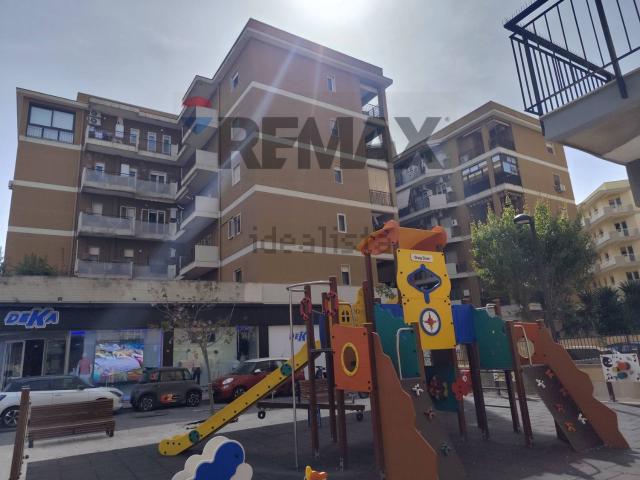 Appartamento in vendita di 71 m² in Via Pitia, 36