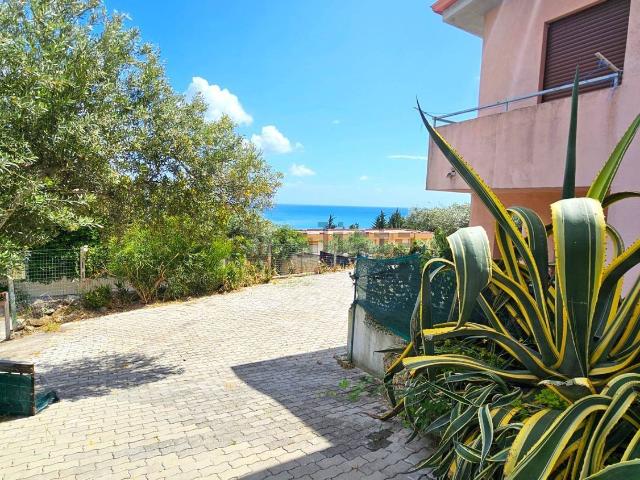 Appartamento in vendita di 71 m² in Via Provinciale
