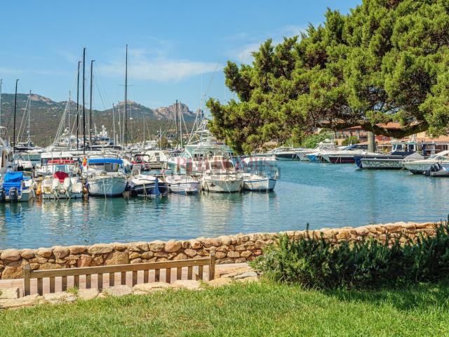 Appartamento in vendita di 71 m² in Via Punta lepre, 39