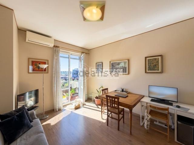 Appartamento in vendita di 71 m² in Via Rombon