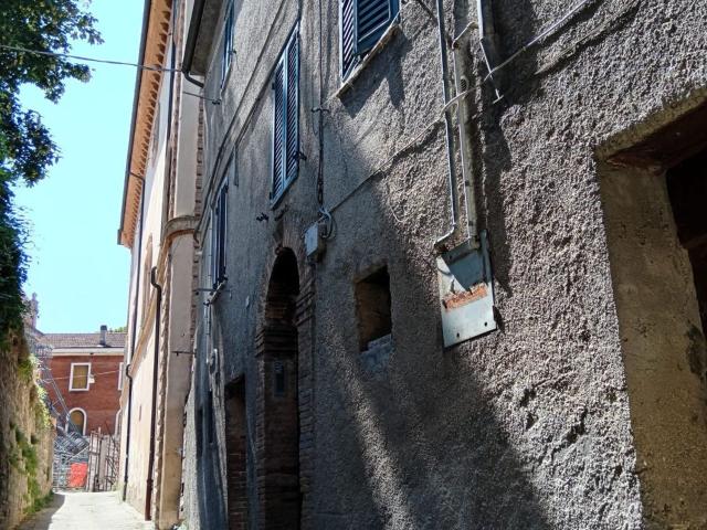 Appartamento in vendita di 71 m² in Via San Francesco, 1