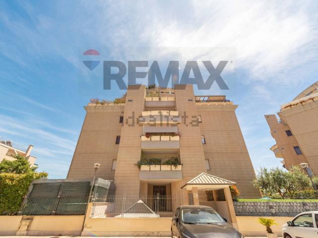 Appartamento in vendita di 71 m² in Via Siro Angeli, 1