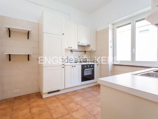 Appartamento in vendita di 72 m² in Circonvallazione Gianicolense