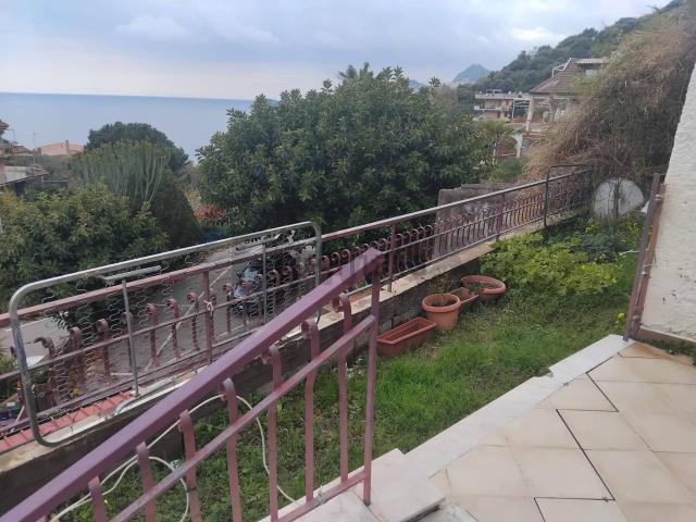 Appartamento in vendita di 72 m² in Contrada Sillemi, 6