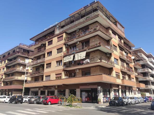 Appartamento in vendita di 72 m² in Corso Duca di Genova, 92