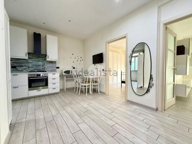 Appartamento in vendita di 72 m² in Piazza Gabriele D&apos Annunzio, 5