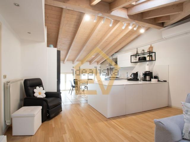 Appartamento in vendita di 72 m² in Piazzetta A.B. Michelangeli, 3