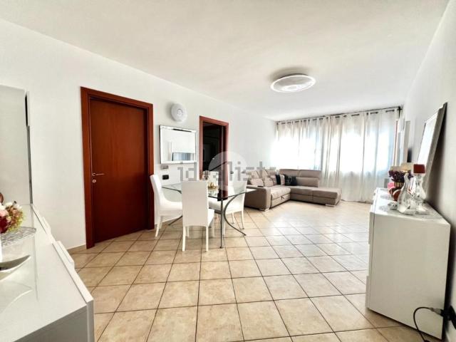 Appartamento in vendita di 72 m² in Strada Carignano, 30