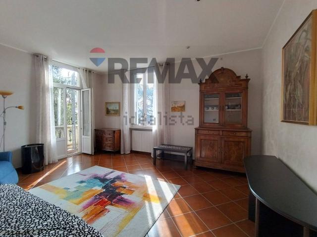 Appartamento in vendita di 72 m² in Via Vincenzo Bellini, 3