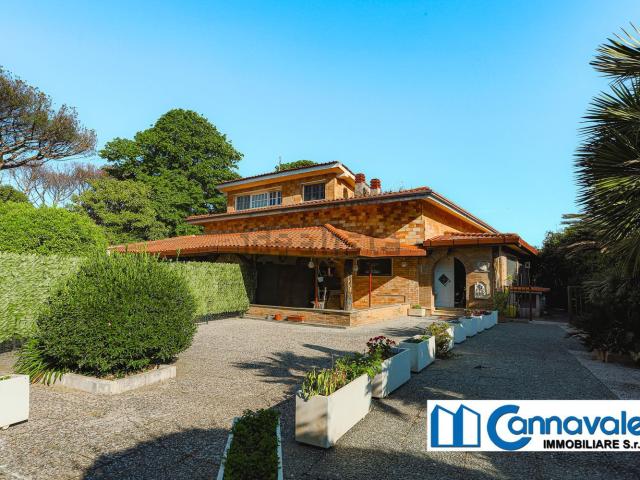 Appartamento in vendita di 72 m² in Via Villabassa