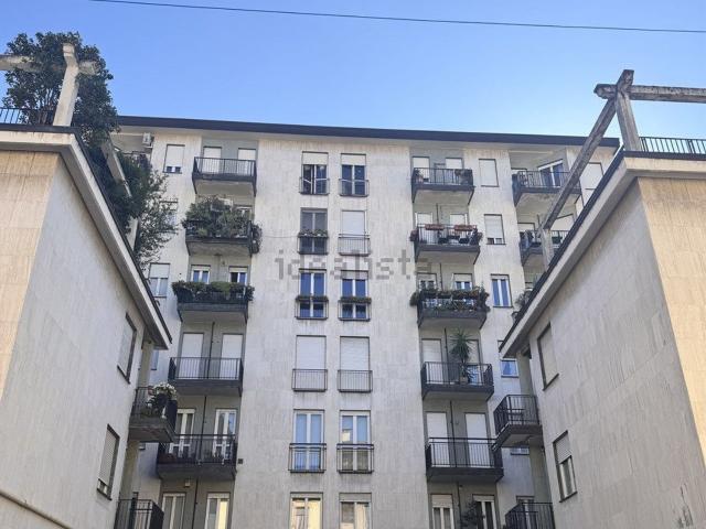 Appartamento in vendita di 72 m² in Via Angelo della Pergola, 11