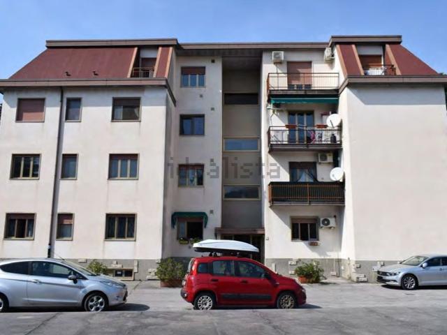 Appartamento in vendita di 72 m² in Via Aris, 41