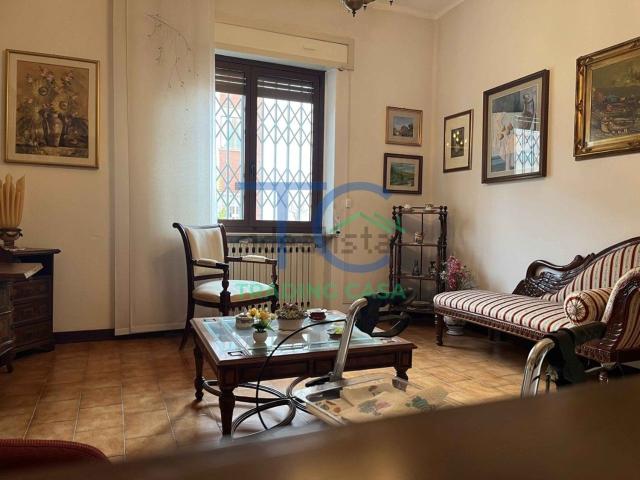 Appartamento in vendita di 72 m² in Via Carlo Uttini
