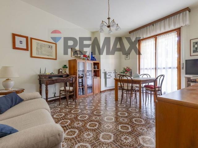Appartamento in vendita di 72 m² in Via Carnaga, 14