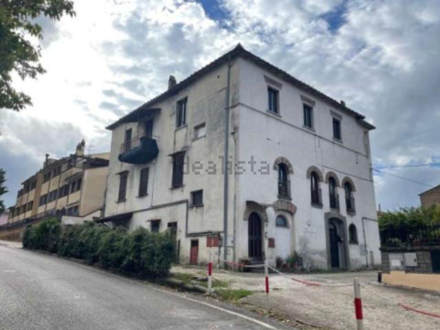 Appartamento in vendita di 72 m² in Via Cassia Botte