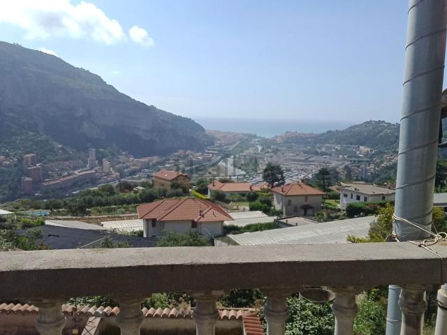 Appartamento in vendita di 72 m² in Via Ciappin, 78