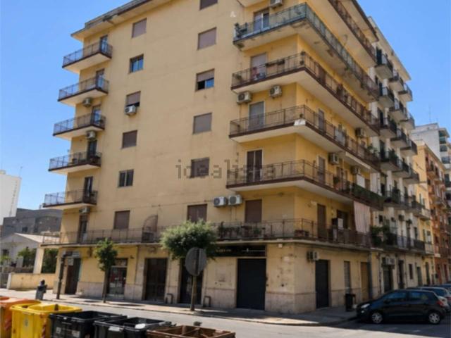 Appartamento in vendita di 72 m² in Via Dante Alighieri, 138
