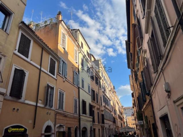 Appartamento in vendita di 72 m² in Via del Boschetto
