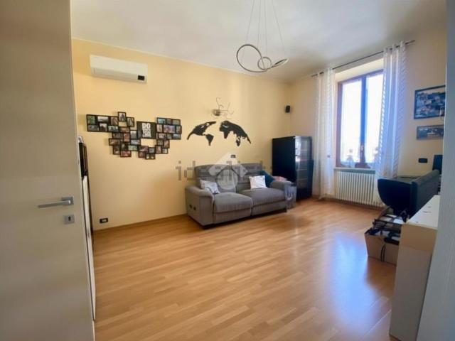 Appartamento in vendita di 72 m² in Via Desana, 19