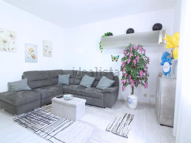 Appartamento in vendita di 72 m² in Via Domenico Natale Saietti, 52