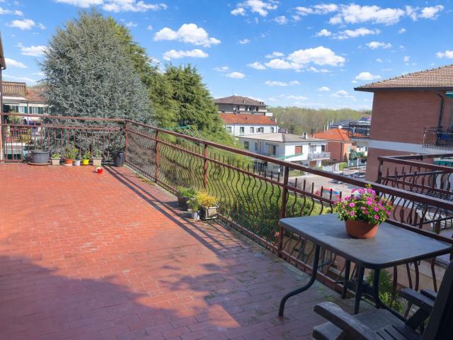 Appartamento in vendita di 72 m² in Via Donegani, 20