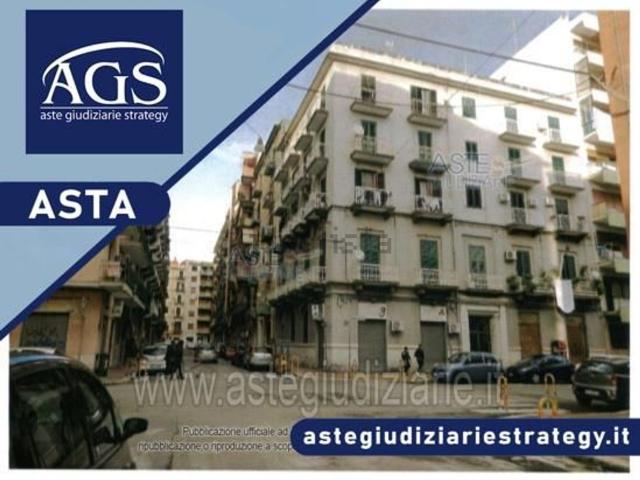 Appartamento in vendita di 72 m² in Via Egidio Giusti, 7