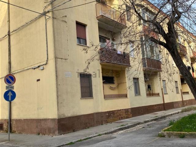 Appartamento in vendita di 72 m² in Via Edmondo De Amicis, 61
