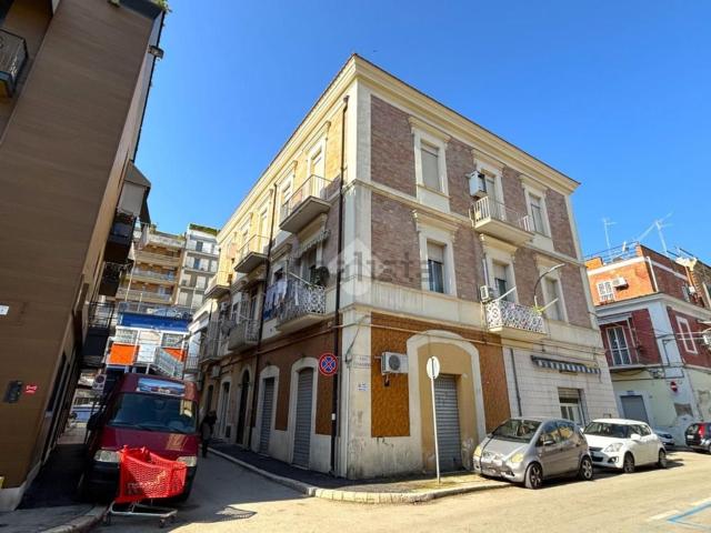 Appartamento in vendita di 72 m² in Via Eolo, 3