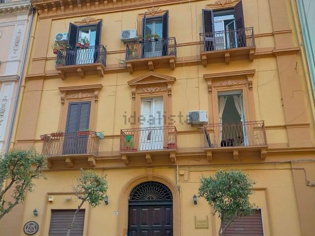 Appartamento in vendita di 72 m² in Via Giuseppe Pisanelli, 11