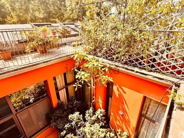 Appartamento in vendita di 72 m² in Via Isocrate, 25