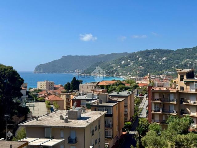Appartamento in vendita di 72 m² in Via Laiolo, 39